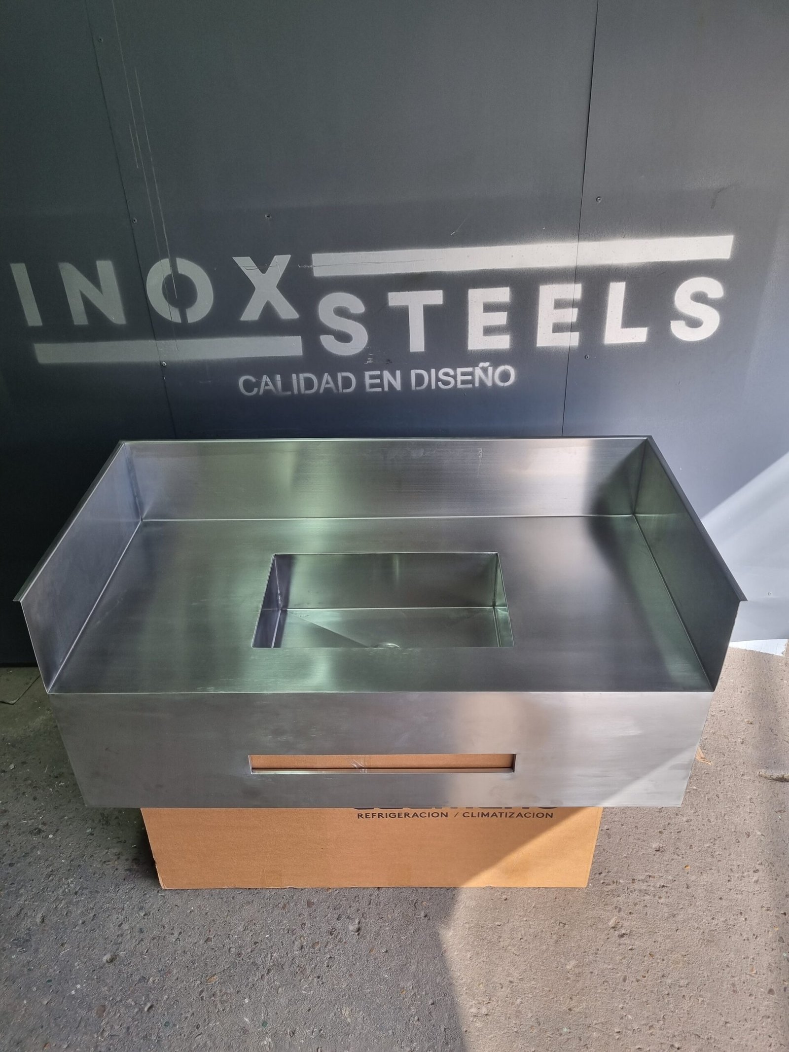 INOXSTEELS | Fabricación en Acero Inoxidable a Medida en Argentina 18 BACHA PARA BAÑO EN ACERO INOXIDABLE-INOXSTEELS