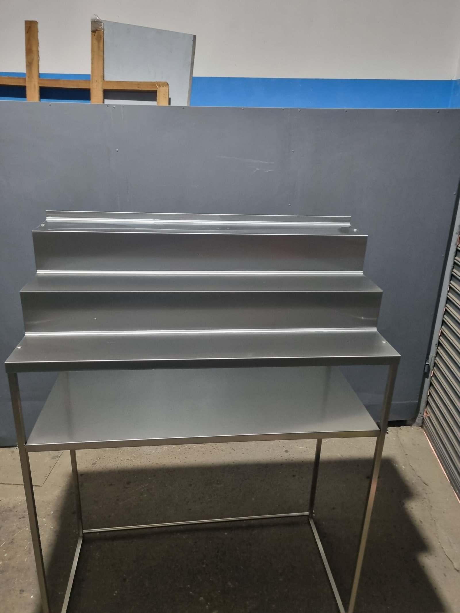 INOXSTEELS | Fabricación en Acero Inoxidable a Medida en Argentina 12 BARRA DESARMABLE PARA BOTELLAS EN INOX