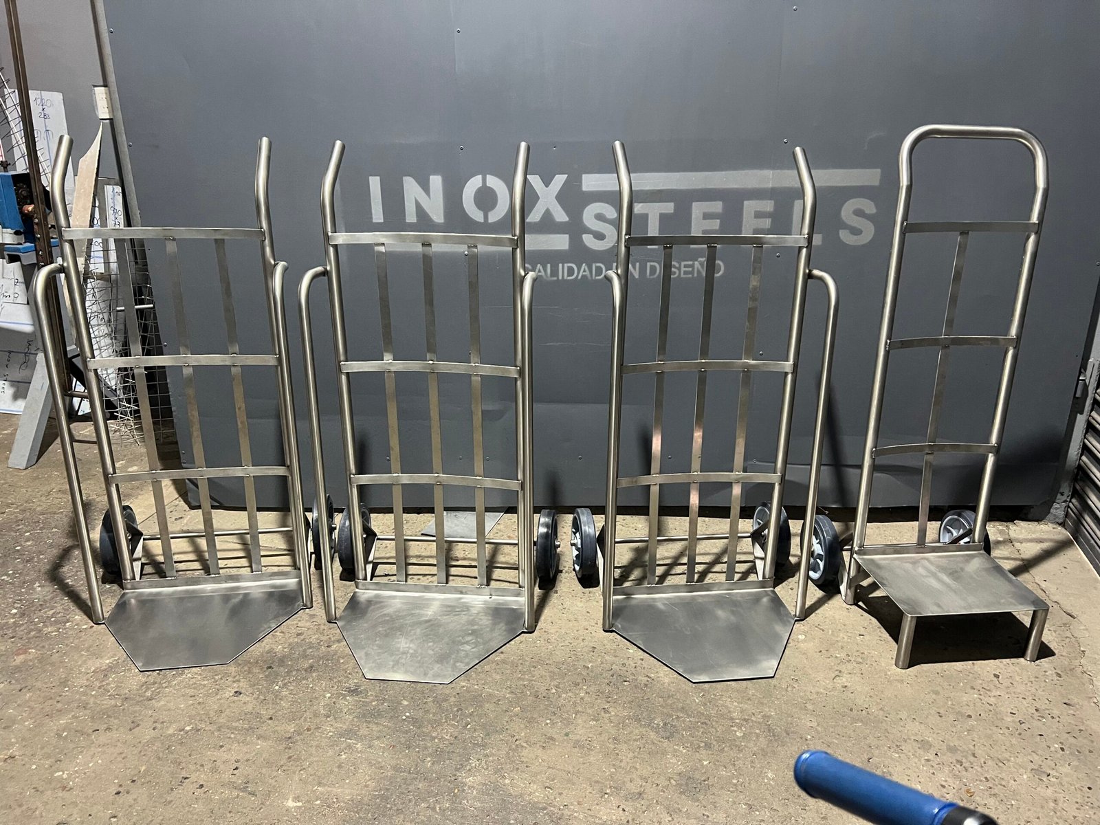 INOXSTEELS | Fabricación en Acero Inoxidable a Medida en Argentina 14 ZORRA ALTA RESISTENCIA EN ACERO INOXIDABLE- INOXSTEELS