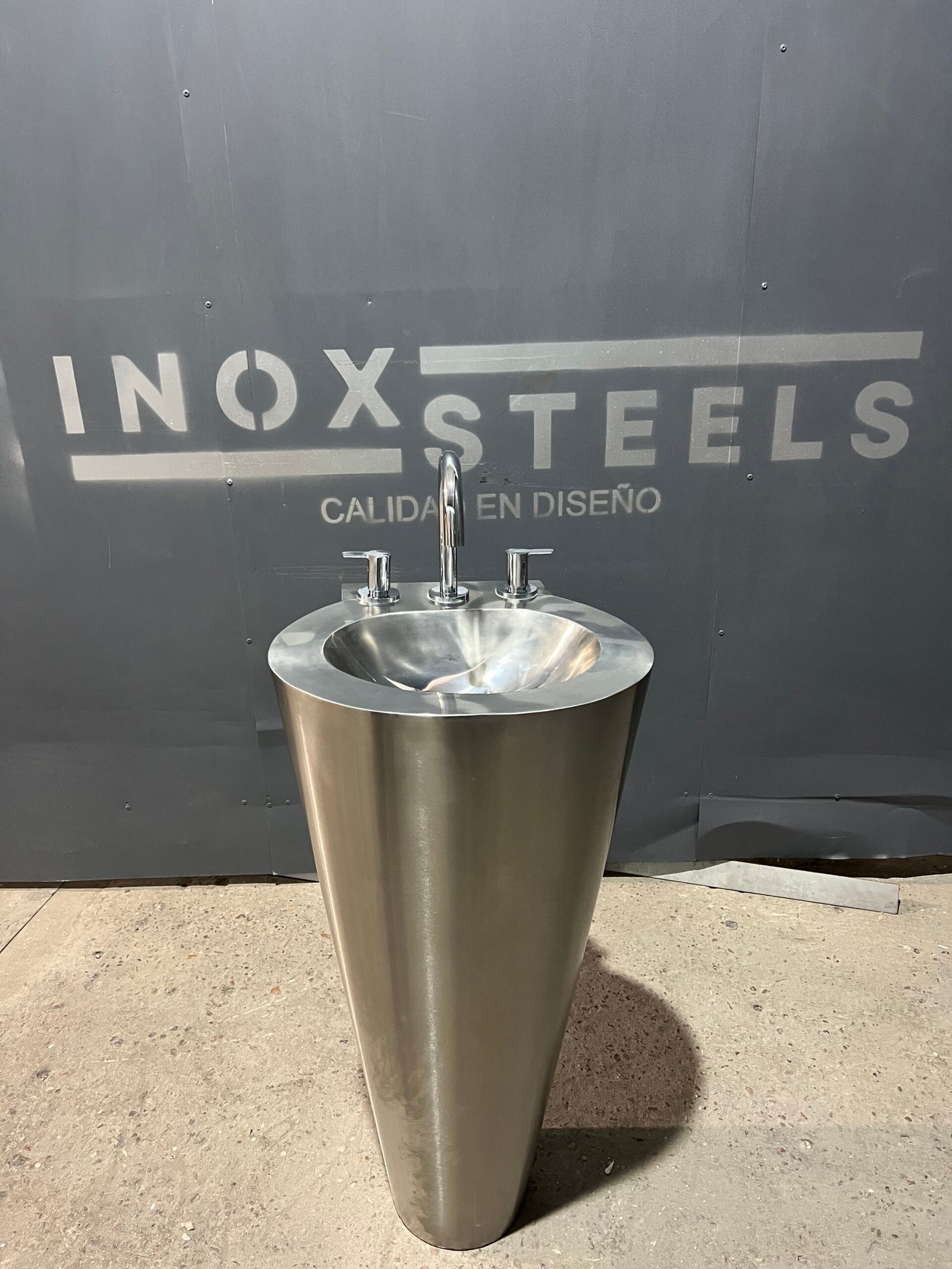 INOXSTEELS | Fabricación en Acero Inoxidable a Medida en Argentina 13 lavatorio/bacha acero inoxidable - Inoxsteels